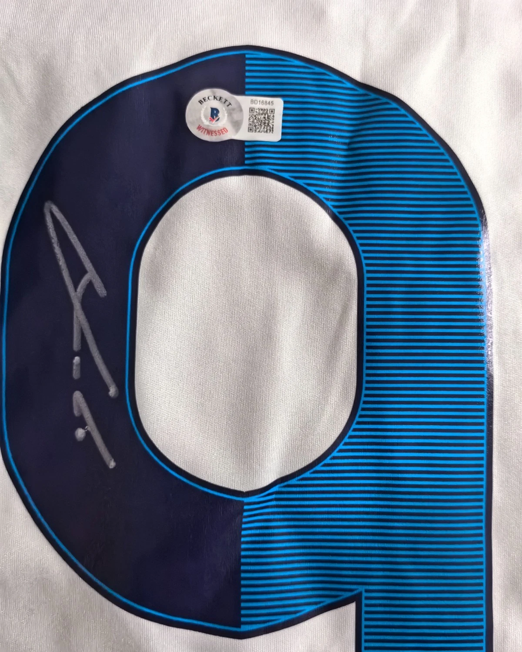 Modric Jersey Firmado Certificado Beckett